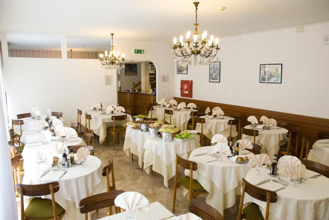 Hotel Carezza 2*